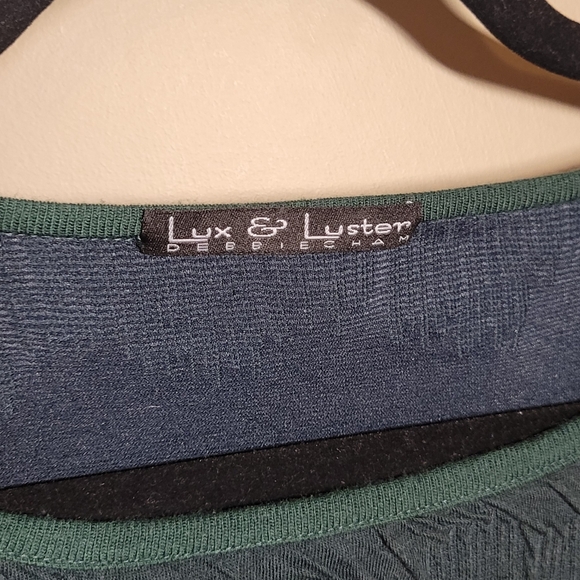 Lux & Luster by Debbie cham medium hunter green simple elegant rushed midi dress - Picture 2 of 5